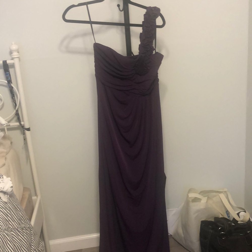 Valerie Bertinelli PURPLE dress